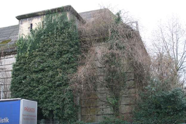 Her - Langekampstr 4